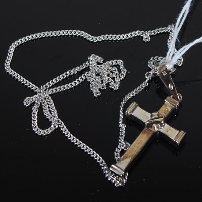 Lot 210I - A 9ct white gold necklace suspending a 9ct...