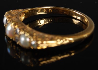 Lot 35 - A yellow metal diamond chip and split pearl...