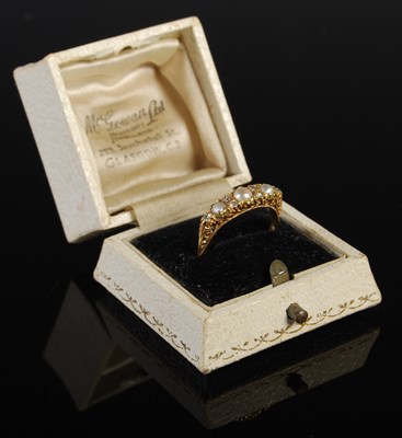 Lot 35 - A yellow metal diamond chip and split pearl...