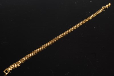 Lot 83 - A gold plated bracelet, 9.4 grams.