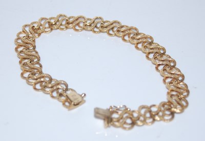 Lot 314 - An 18ct gold bracelet, 18 grams.