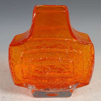Lot 315 - Jeffrey Baxter for Whitefriars, a 'TV Vase' in...