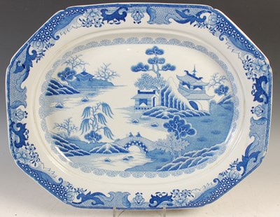 Lot 476 - A 19th century blue printed octagonal shaped...