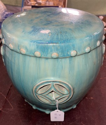 Lot 361 - A decorative Chinese ceramic green/ blue...