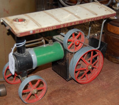 Lot 393 - A vintage Mamod Steam Tractor model
