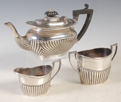 Lot 114 - A Sheffield silver three piece bachelors tea...