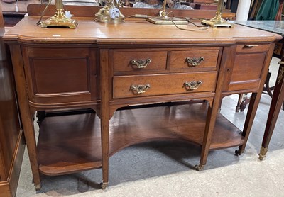Lot 592 - A 19th century dressing table by Cowtan & Sons,...