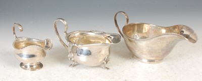 Lot 315 - Three assorted silver sauce boats, 16.6 troy ozs.