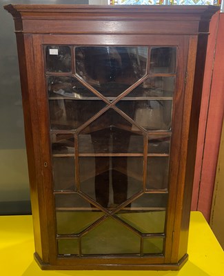 Lot 819 - A 19th century mahogany hanging corner...