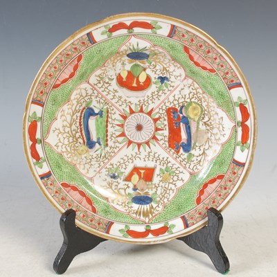 Lot 408 - A 19th century Worcester porcelain plate,...
