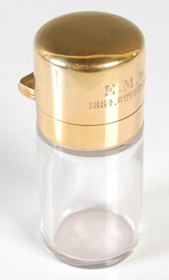 Lot 89 - A vintage 9ct gold mounted clear glass toilet...