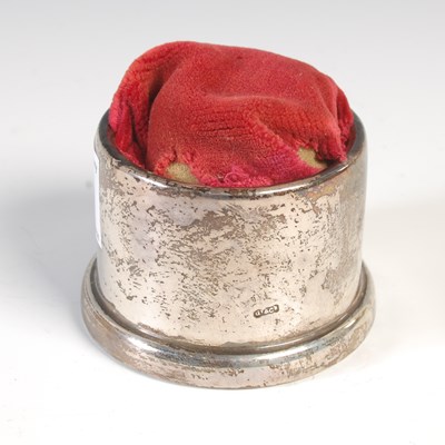 Lot 117 - A Chester silver pin cushion, 6.5cm diameter...
