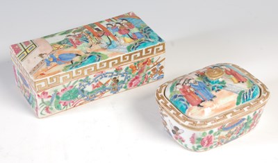 Lot 134 - A Chinese porcelain famille rose Canton...