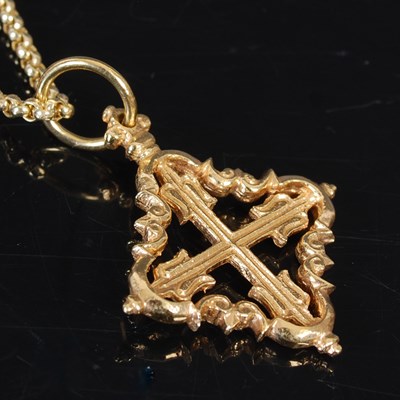 Lot 223 - A yellow metal Mallorcan cross pendant and...