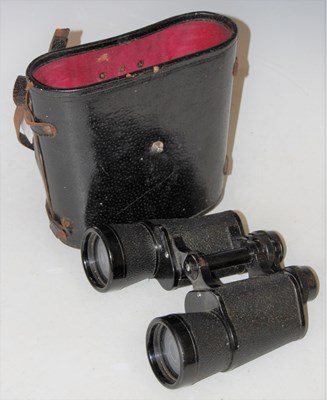 Lot 284 - A vintage cased set of Tecnar by Swift Coated...