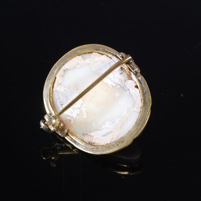 Lot 380 - A late 19th century yellow metal mounted...
