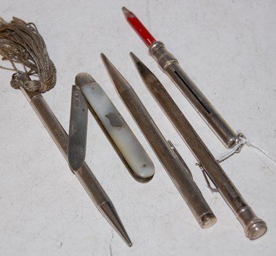 Lot 137 - S. Mordan & Co, a white metal propelling...