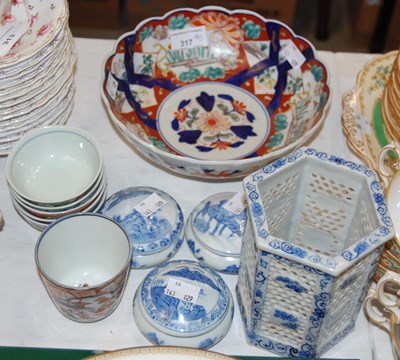 Lot 317 - A collection of Chinese and Japanese ceramics...