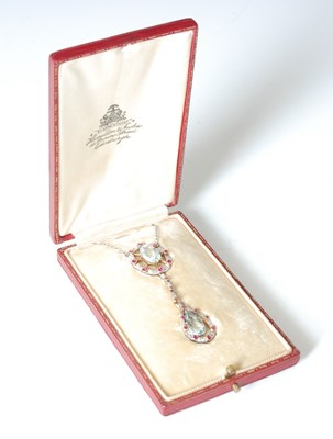 Lot 331 - An Edwardian yellow and white metal aquamarine...