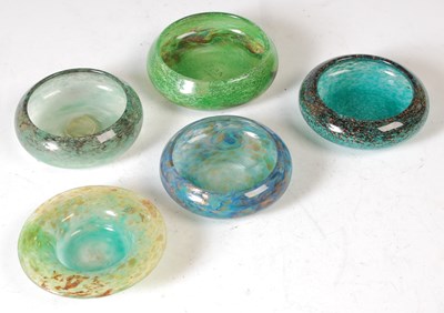 Lot 266 - A 20th century Monart glass dish, featuring a...