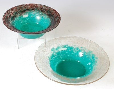 Lot 269 - A 20th century Monart glass bowl, shape 'UB',...