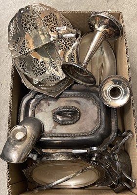 Lot 382 - A box of assorted silver plated ware, to...