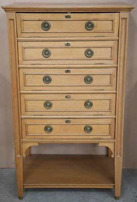 Lot 621 - An early 20th century oak tallboy chest of...