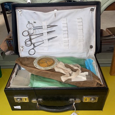 Lot 312 - A mid-20th century midwifery surgical case,...