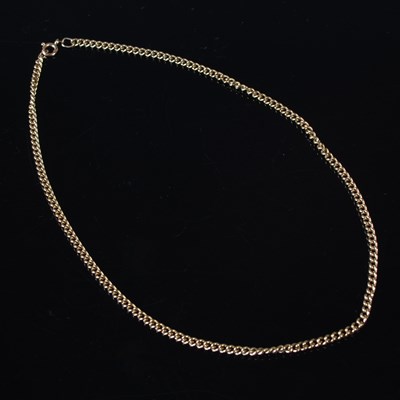 Lot 7 - A 9ct gold necklace, 45.5cm long, 15.2g.