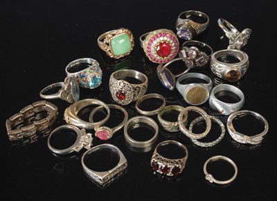 Lot 89 - A collection of assorted white metal...