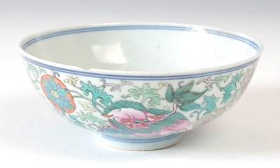 Lot 142 - An antique Chinese porcelain blue and white...