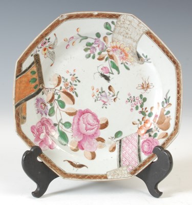 Lot 145 - A Chinese porcelain famille rose octagonal...