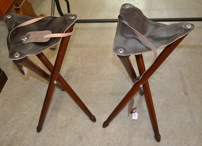 Lot 715 - A pair of modern tripod hunting chairs, with...