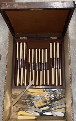 Lot 493 - A box of assorted flatware, to include...