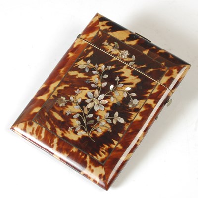 Lot 94 - An Edwardian tortoiseshell calling card case,...