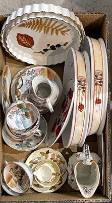 Lot 515 - A box of assorted ceramics, to include a part...