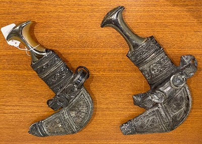 Lot 125 - Two similar 20th century white metal (silver)...