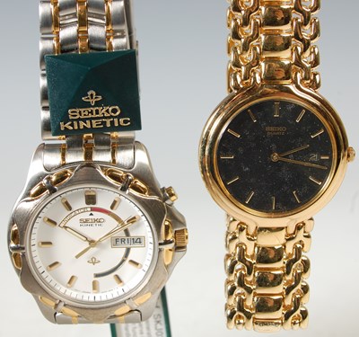Lot 13 - A gentlemen's Seiko Kinetic stainless steel...