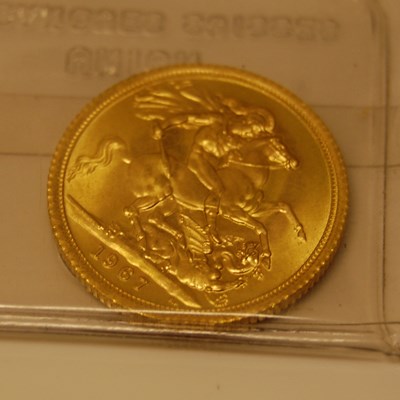 Lot 244 - An Elizabeth II gold sovereign dated 1967