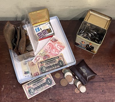 Lot 198 - A collection of assorted bank notes, coins and...