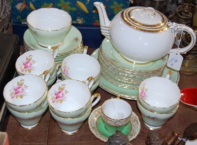 Lot 431 - A group of mixed teaware to include a cased...