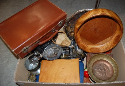 Lot 475 - Box - mixed ware to include EP ware, treen...