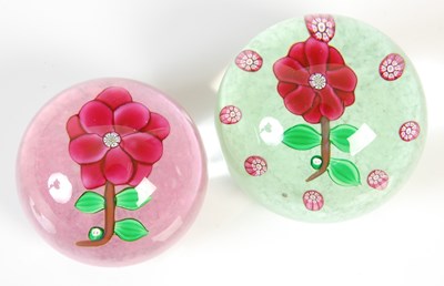 Lot 594 - Two Paul Ysart style paperweights