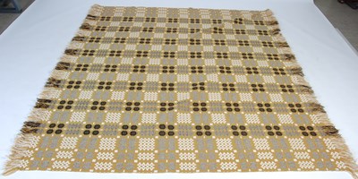 Lot 183 - A vintage Welsh blanket