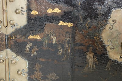 Lot 101 - A pair of Chinese lacquer cabinets, Qing Dynasty