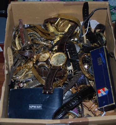 Lot 322 - A box of assorted wristwatches to include...