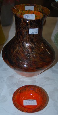 Lot 387 - Three pieces of Ysart style glassware...