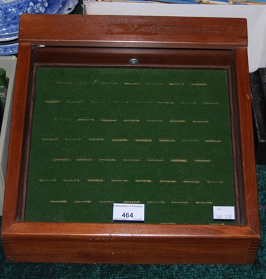 Lot 464 - A stained wooden ring display case.
