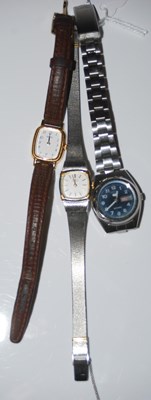 Lot 26 - Three assorted vintage ladies Seiko...