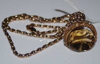 Lot 56 - A yellow metal necklace stamped '375'...